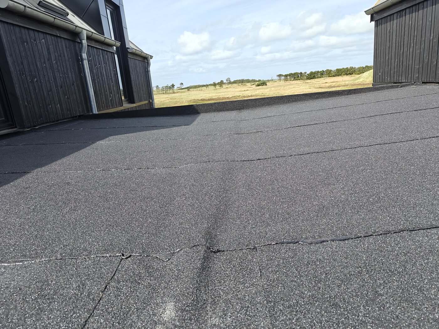 Listedækning på sommerhuse udført af Haus360 i Skagen